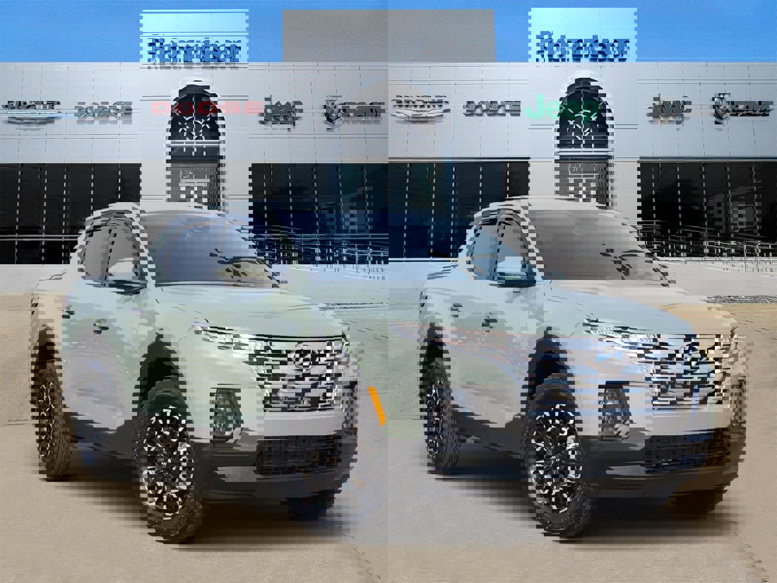 Used 2024 Hyundai Santa Cruz SE image 1