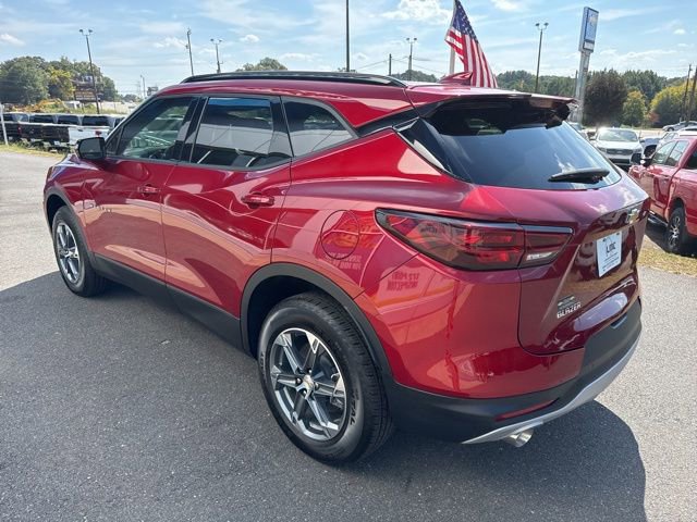 New 2025 Chevrolet Blazer LT image 4