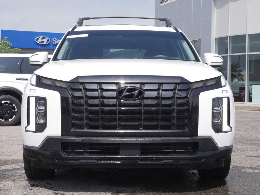 Used 2023 Hyundai Palisade XRT AWD/4WD image 3