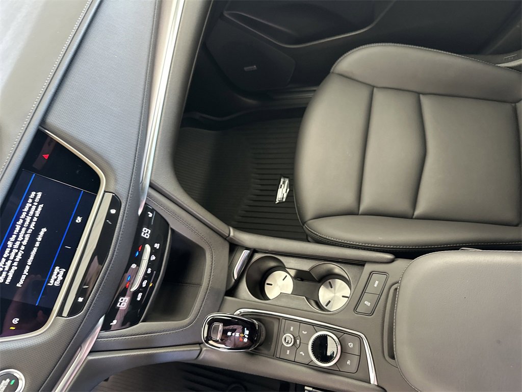 New 2025 Cadillac XT5 Luxury w/ LPO, Floor Liner Package image 22