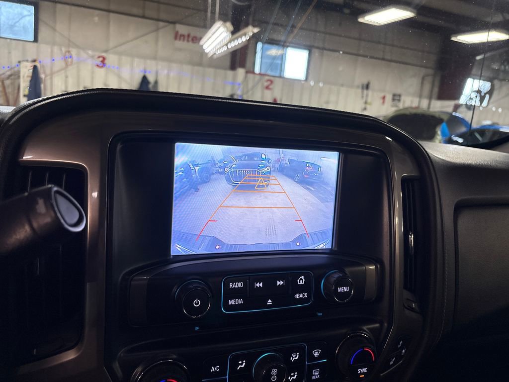Used 2017 Chevrolet Silverado 1500 High Country AWD/4WD image 24