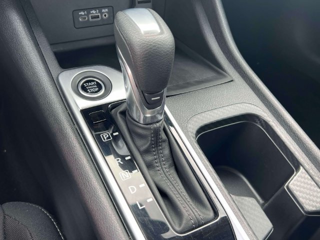 Used 2023 Nissan Sentra SV w/ All-Weather Package FWD image 25