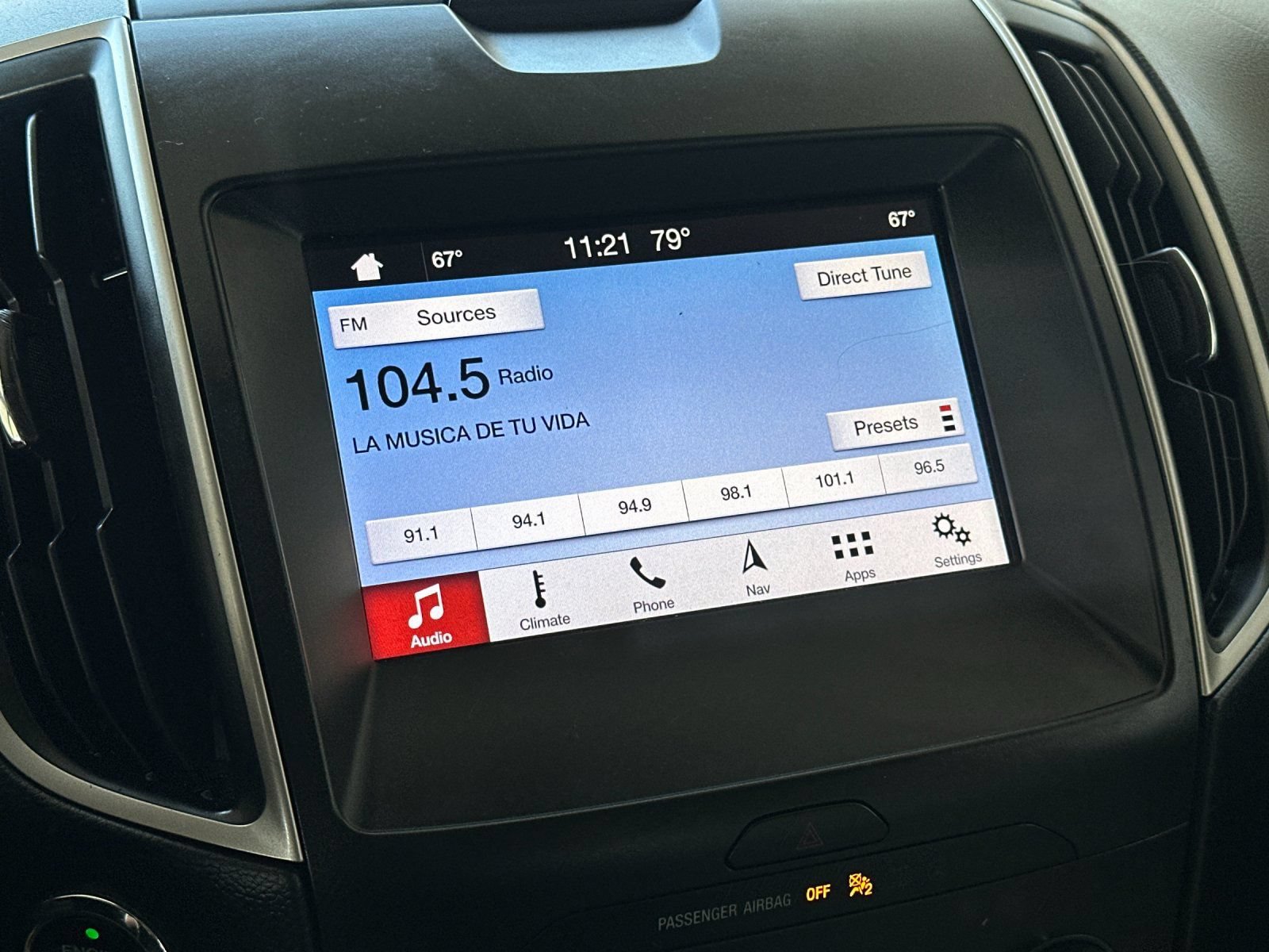 Used 2019 Ford Edge SEL FWD image 16