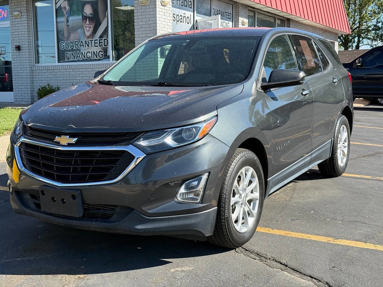 Used 2018 Chevrolet Equinox LS image 3