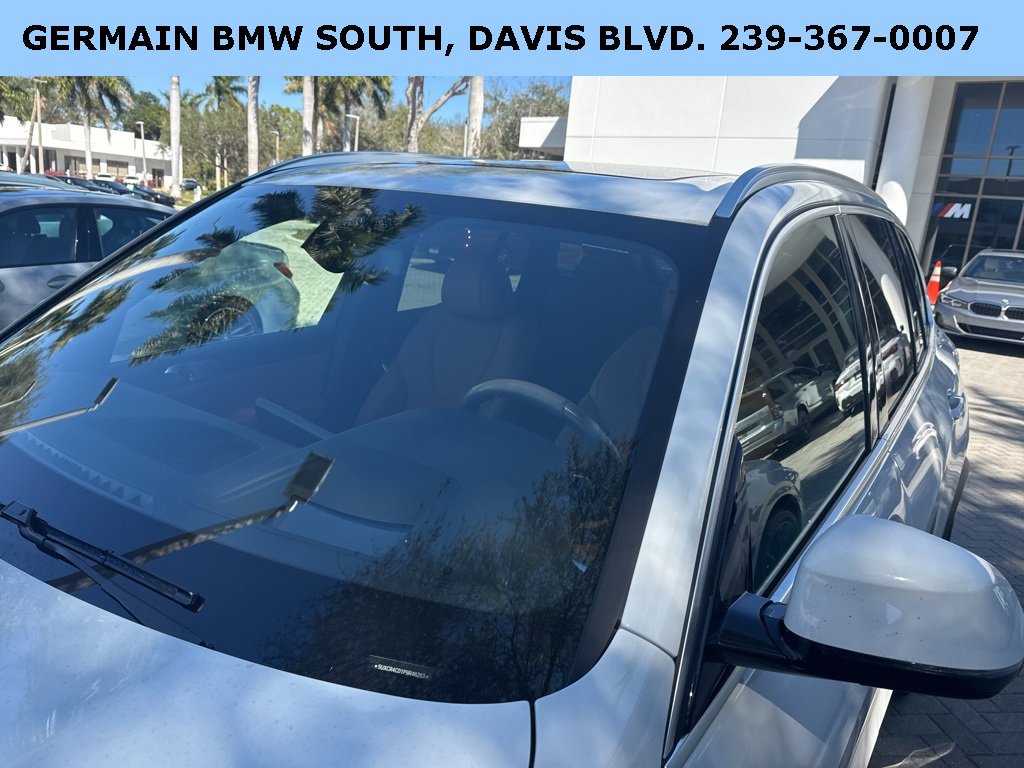 Certified 2023 BMW X5 sDrive40i w/ Premium Package image 3