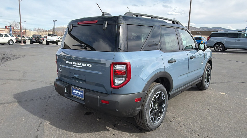 New 2026 Ford Bronco Sport Outer Banks w/ Outer Banks Tech Package+ AWD/4WD image 3