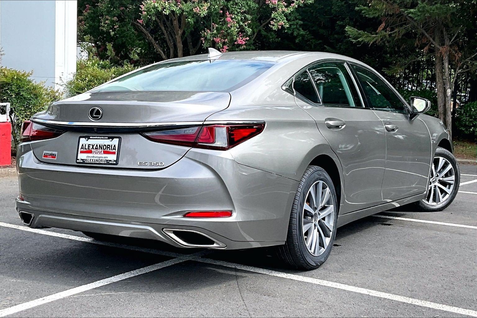 Used 2019 Lexus ES 350 FWD image 11
