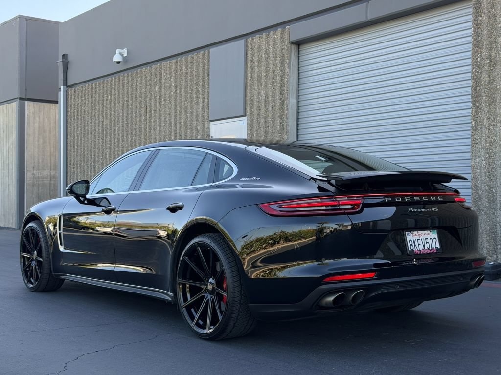 Used 2018 Porsche Panamera 4S Executive AWD/4WD image 13