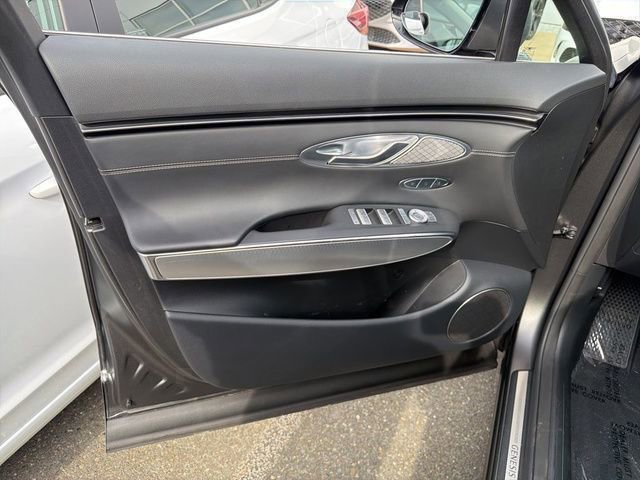 Used 2024 Genesis GV70 2.5T w/ Select Package image 16