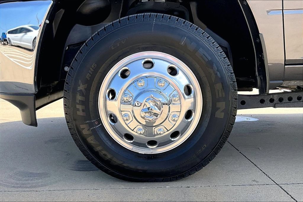 New 2026 RAM 3500 Tradesman w/ Chrome Appearance Group AWD/4WD image 16
