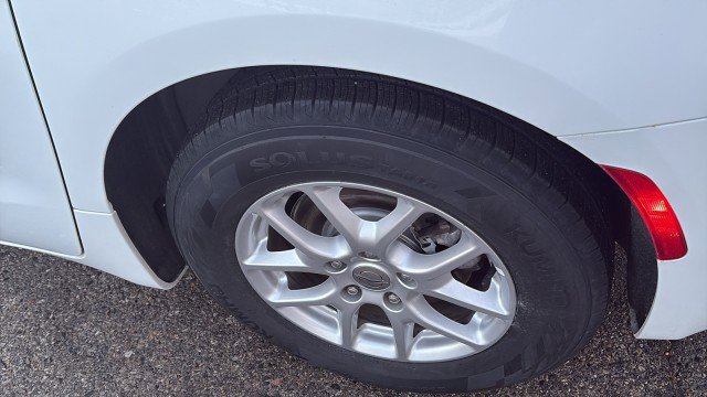 Used 2021 Chrysler Pacifica Touring-L image 29