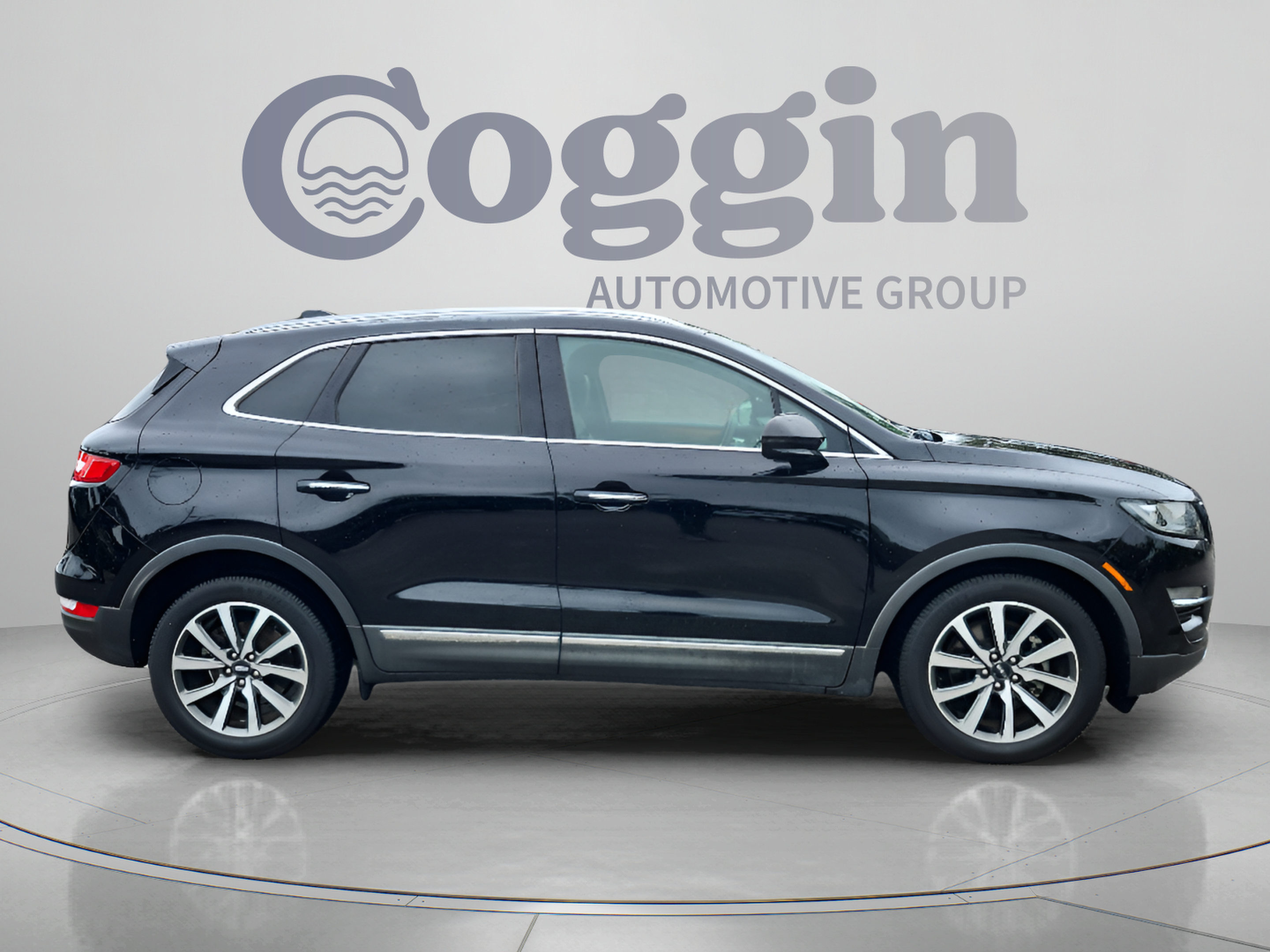 Used 2019 Lincoln MKC Reserve FWD image 6