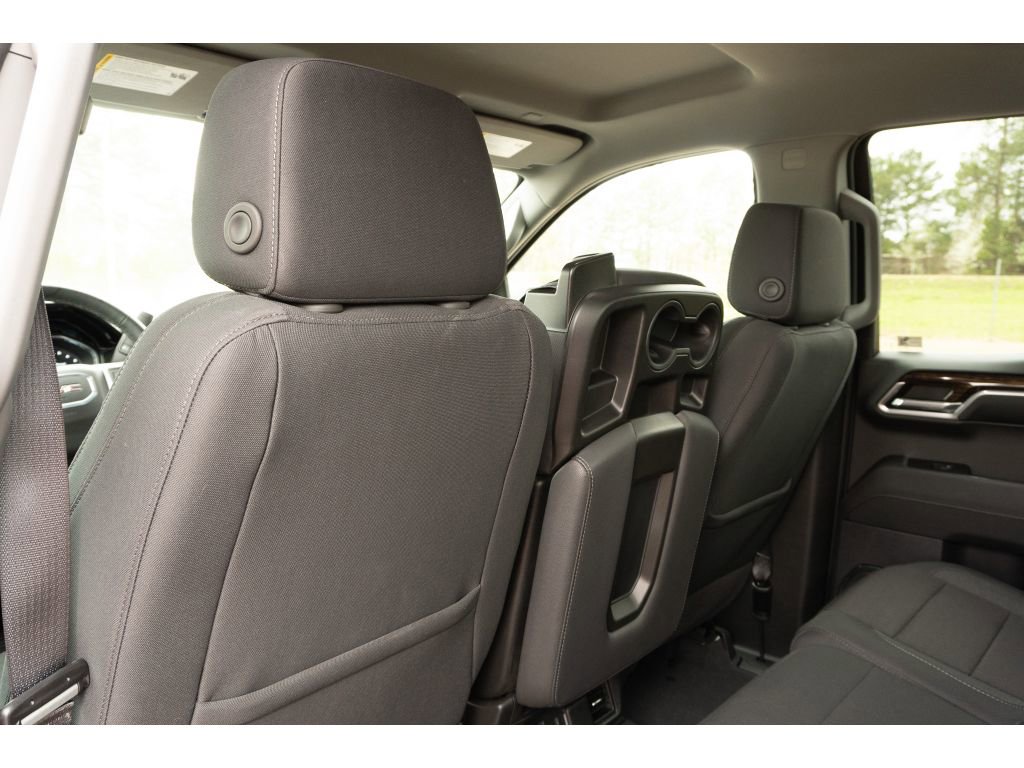 Used 2024 GMC Sierra 1500 Elevation image 12