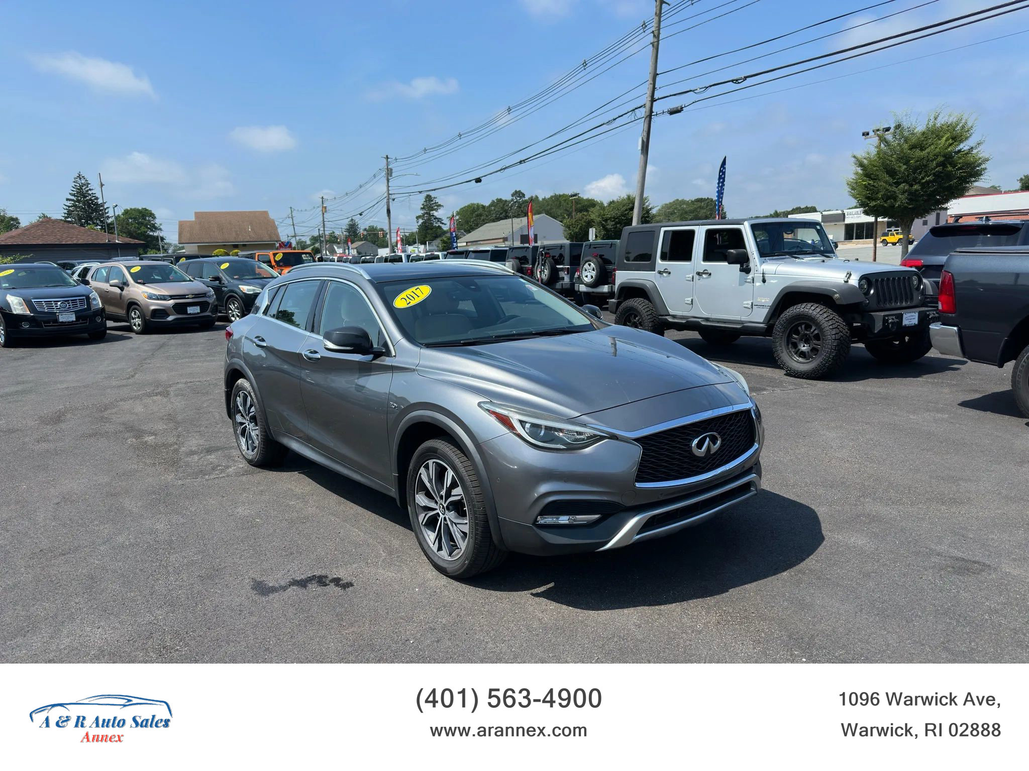 Used 2017 INFINITI QX30 Premium