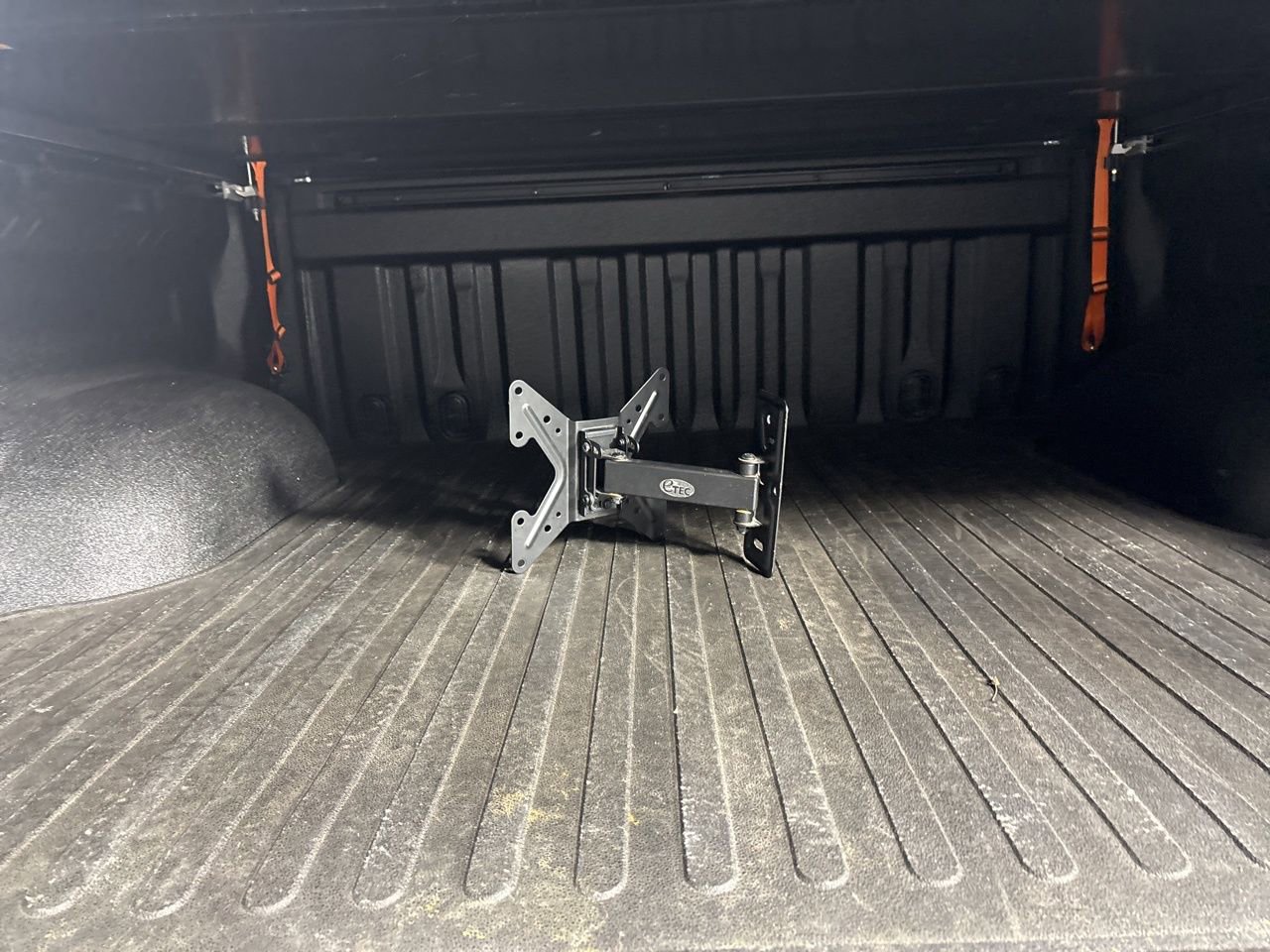 Used 2020 Toyota Tundra Limited image 26