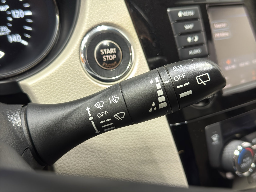 Used 2019 Nissan Rogue Sport SV w/ Technology Package image 24