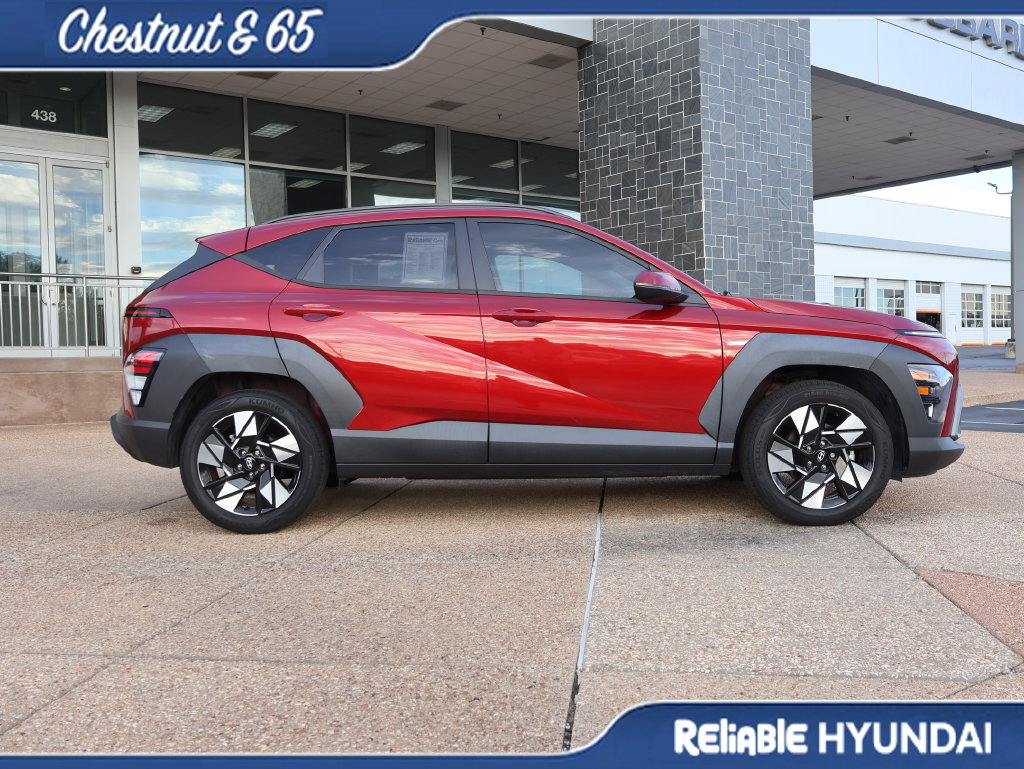 Used 2024 Hyundai Kona SEL w/ Convenience Package FWD image 7