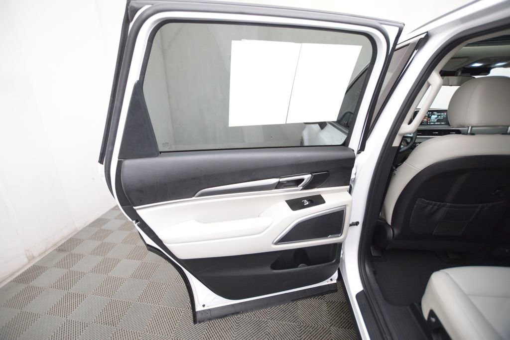 Used 2021 Kia Telluride S image 11