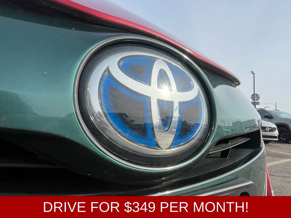 Used 2017 Toyota Prius Prime Advanced image 9