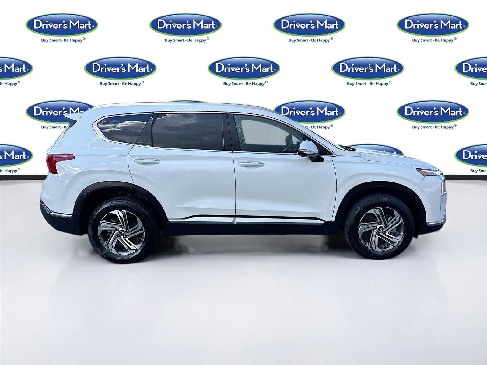 Used 2023 Hyundai Santa Fe SEL w/ Premium Package image 9