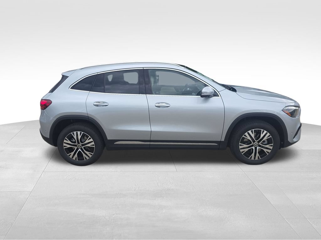 New 2026 Mercedes-Benz GLA 250 4MATIC image 6