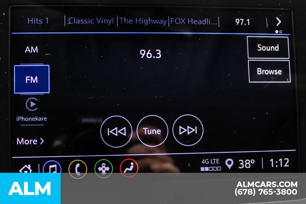 Used 2023 Chevrolet Malibu LT image 32