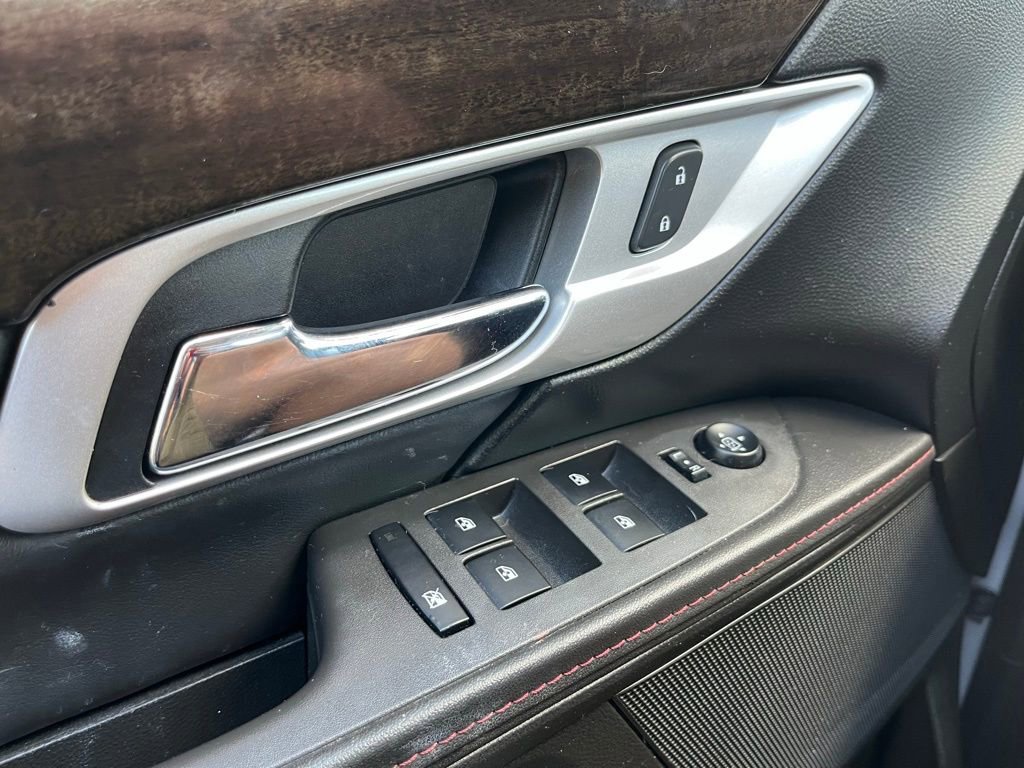 Used 2015 GMC Terrain Denali w/ LPO, Protection Package image 27