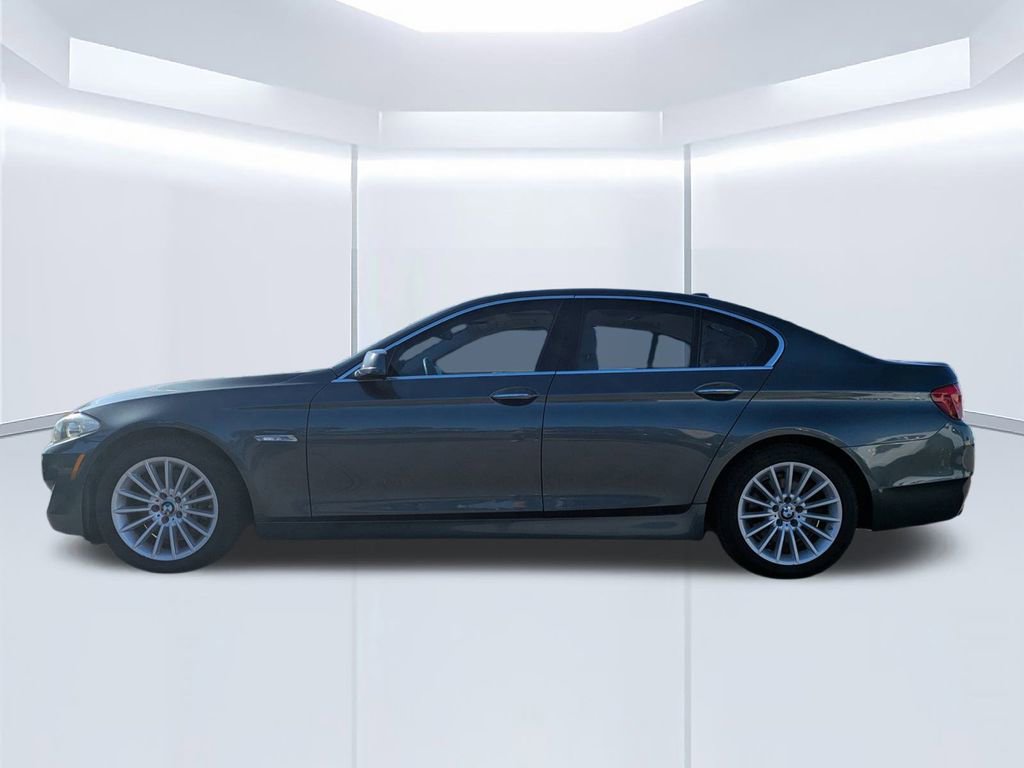 Used 2013 BMW 535i xDrive Sedan image 6