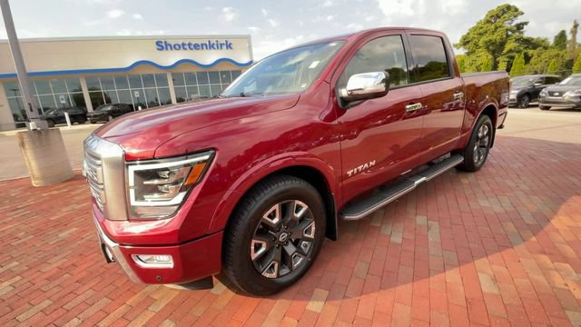 Used 2023 Nissan Titan Platinum Reserve w/ Moonroof Package RWD image 5