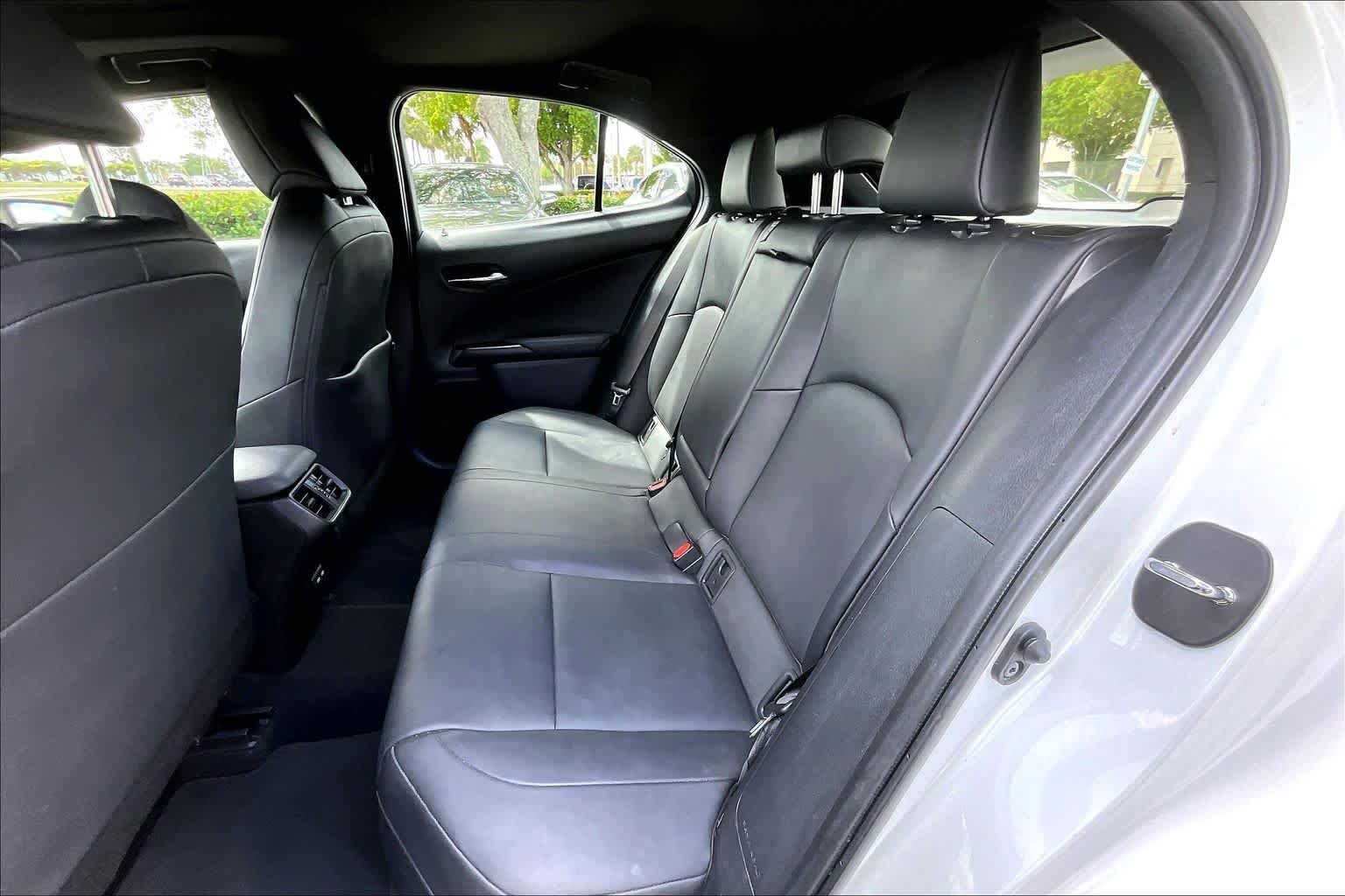 Used 2021 Lexus UX 200 w/ Accessory Package (Z1) image 21