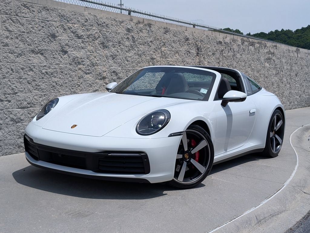 Certified 2024 Porsche 911 Targa 4S AWD/4WD image 1