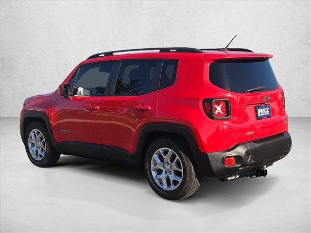 Used 2017 Jeep Renegade Latitude FWD image 8
