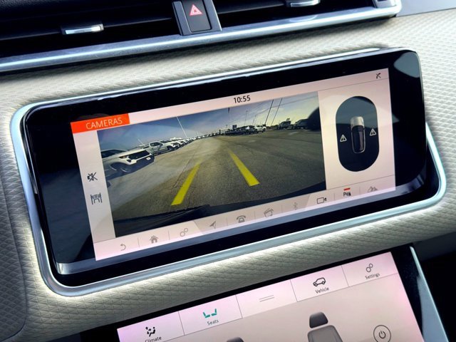 Used 2018 Land Rover Range Rover Velar R-Dynamic SE image 33