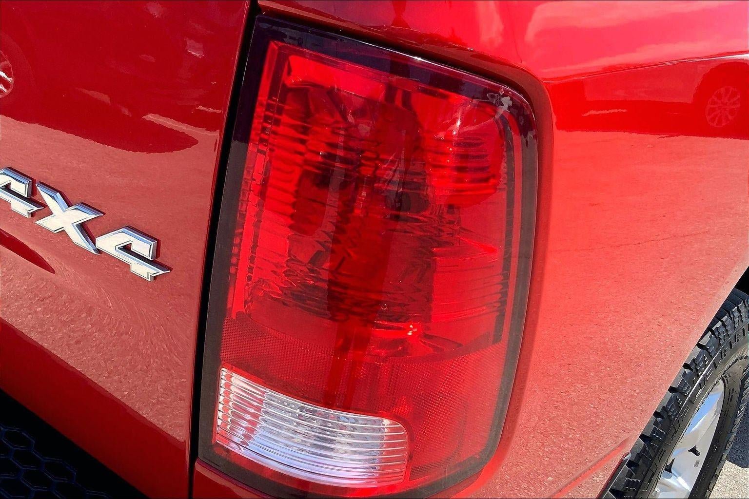Used 2022 RAM 1500 Classic SLT w/ Trailer & Traction Group AWD/4WD image 23