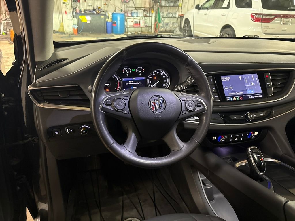 Used 2021 Buick Enclave Essence w/ Sound and Sites Package image 17