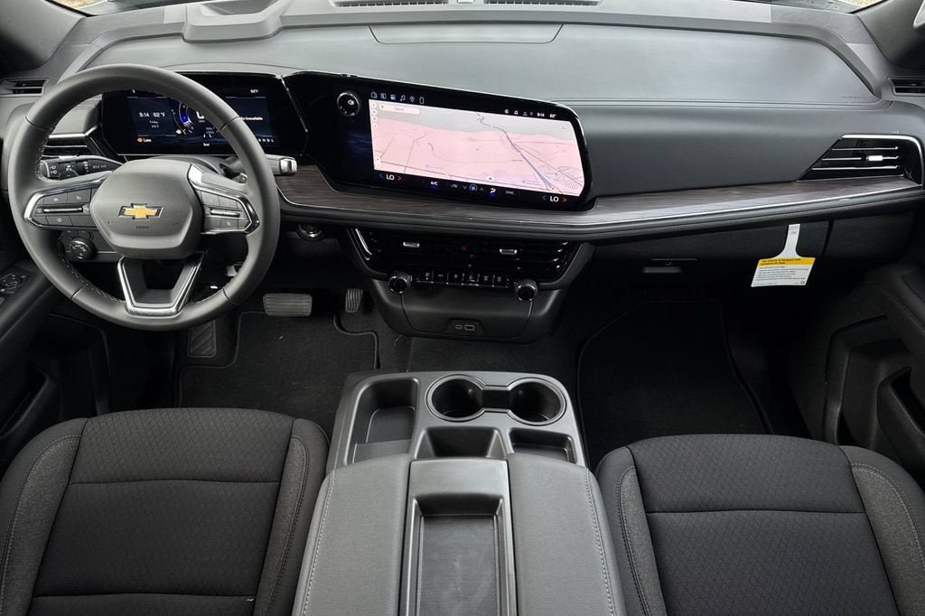 New 2026 Chevrolet Suburban LS RWD image 13