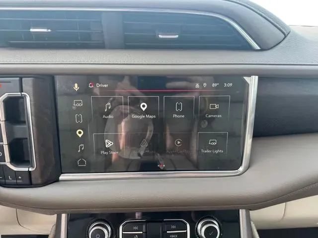 Used 2023 GMC Yukon Denali AWD/4WD image 29