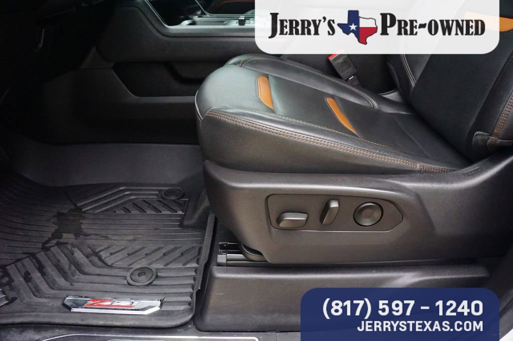 Used 2024 GMC Sierra 2500 AT4 w/ AT4 Premium Plus Package image 18