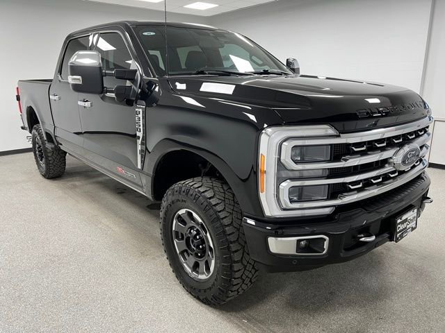 Used 2023 Ford F350 Platinum w/ Tremor Off-Road Package image 2