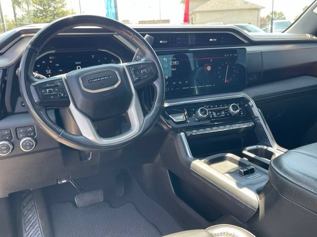Used 2024 GMC Sierra 2500 Denali w/ Denali Reserve Package AWD/4WD image 12