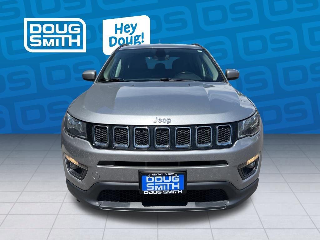 Used 2019 Jeep Compass Latitude w/ Cold Weather Group AWD/4WD image 8