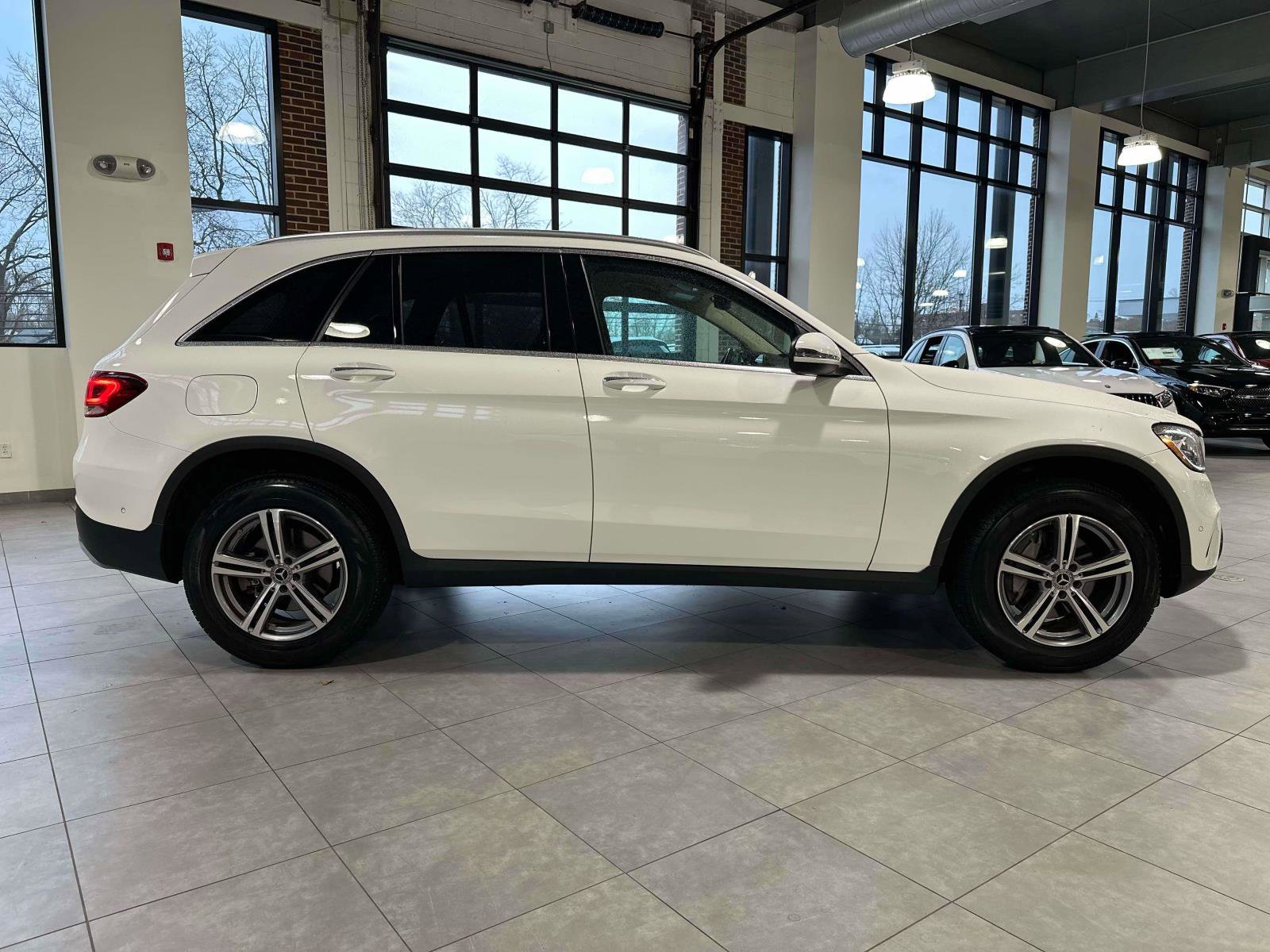 Certified 2022 Mercedes-Benz GLC 300 4MATIC image 5