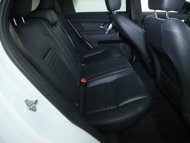 Used 2023 Land Rover Discovery Sport S image 29