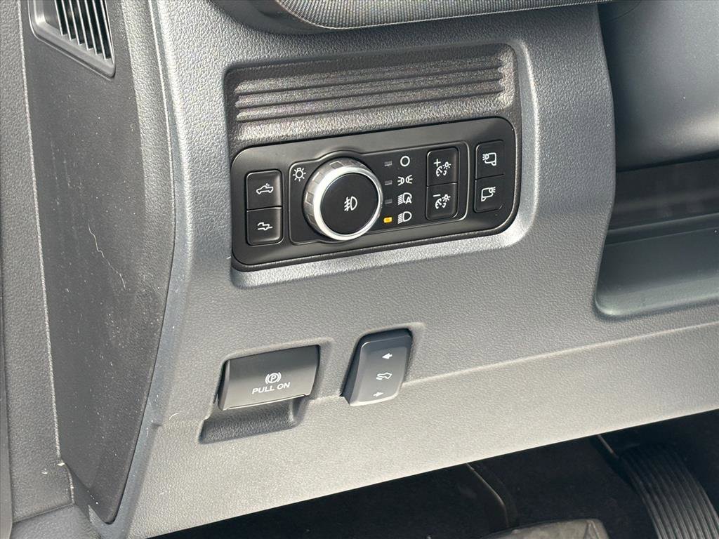 New 2026 Ford F250 Platinum image 8