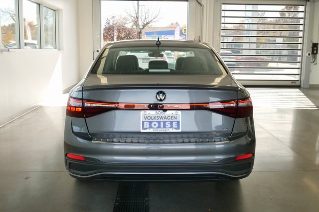 New 2026 Volkswagen Jetta SE image 5