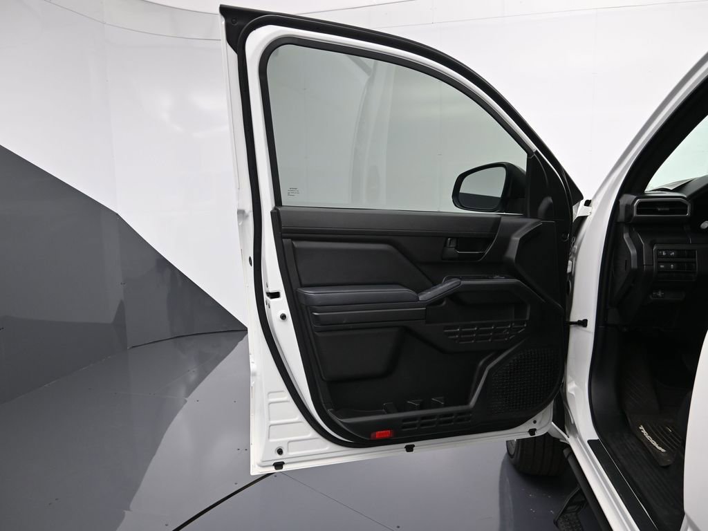 Used 2024 Toyota Tacoma SR image 11
