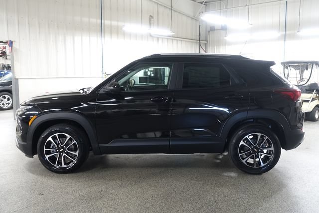 New 2026 Chevrolet TrailBlazer LT w/ LT Cold Weather Package FWD image 4