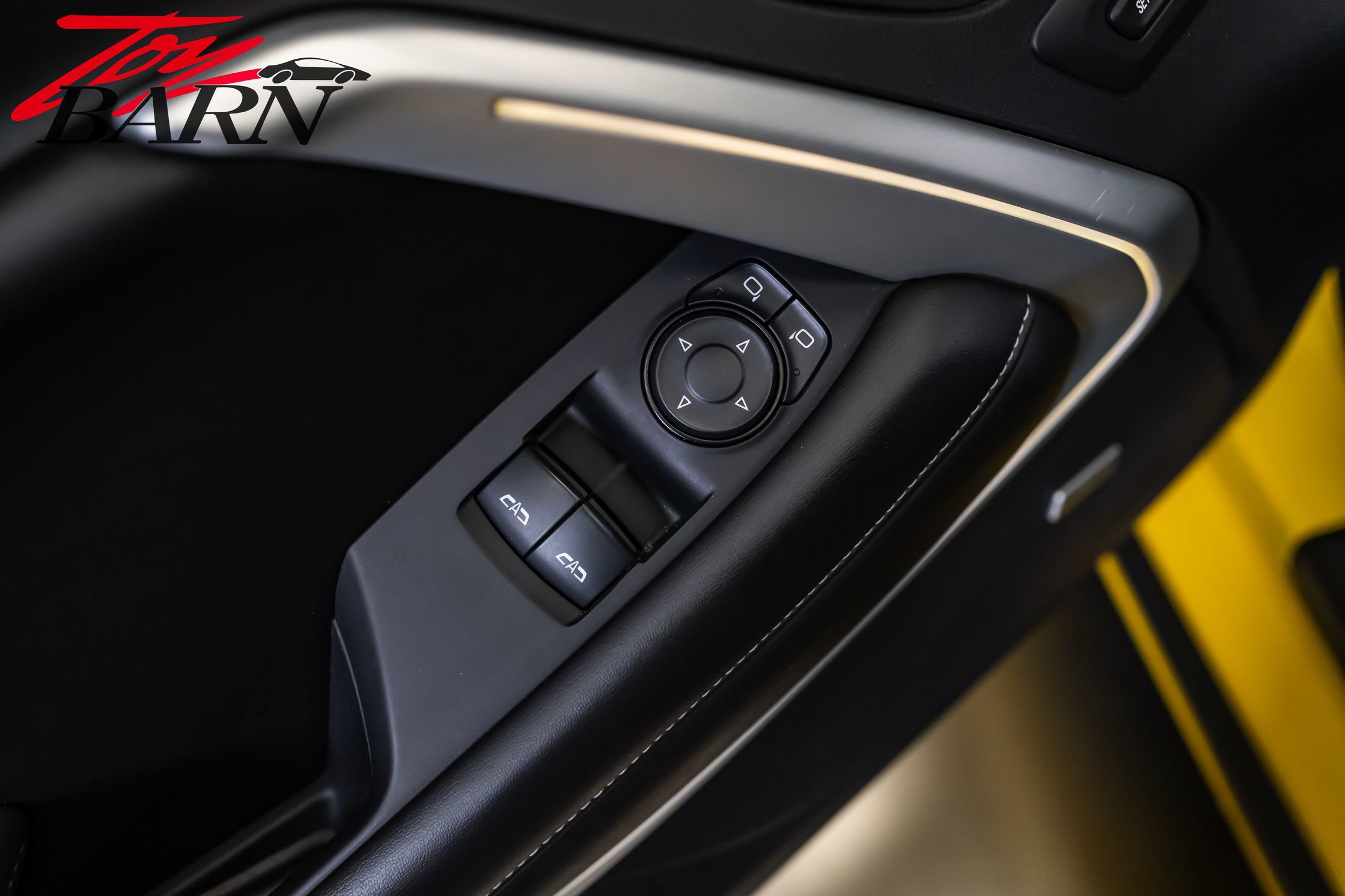 Used 2016 Chevrolet Camaro SS RWD image 20