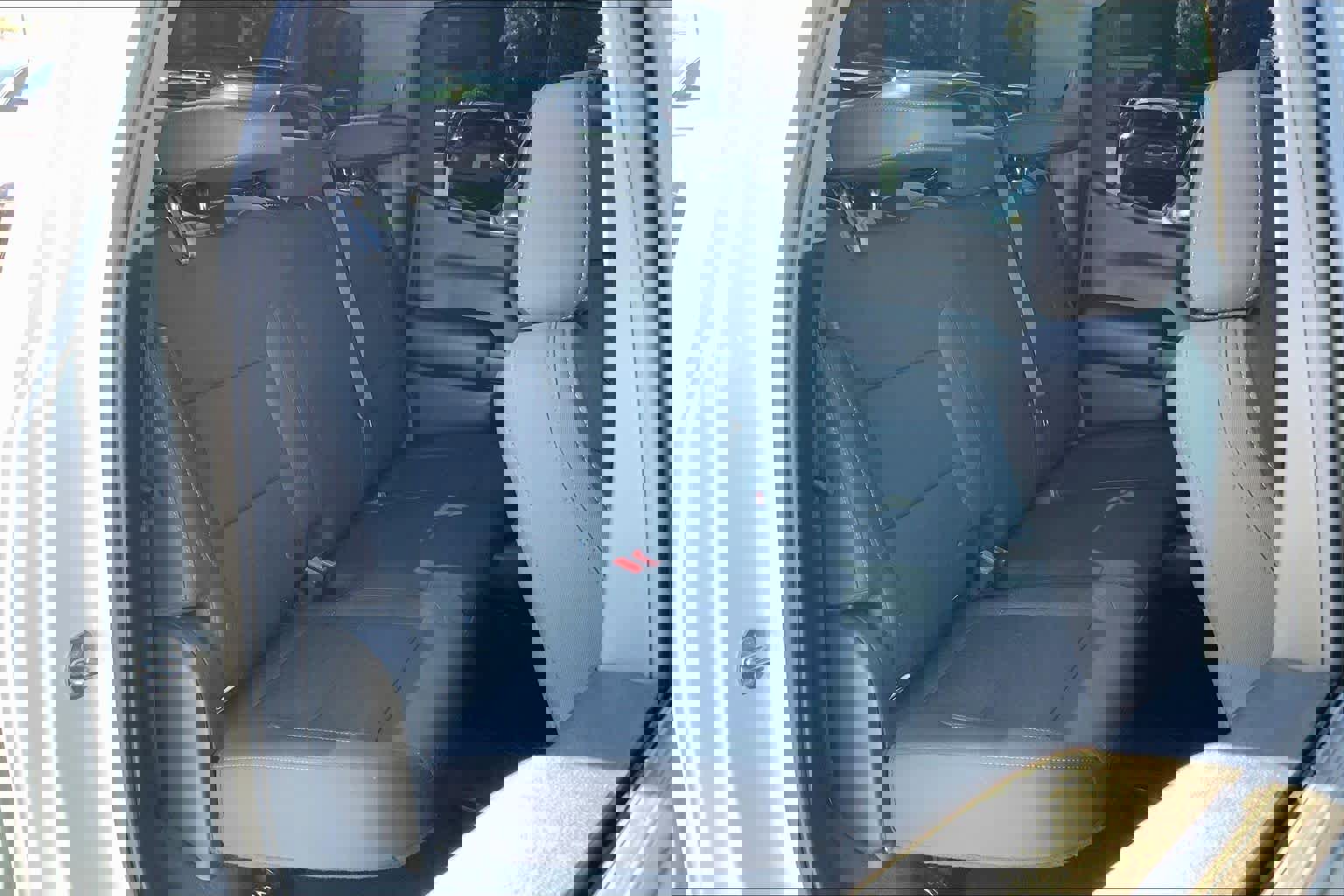 Used 2023 Chevrolet Silverado 1500 Custom image 17