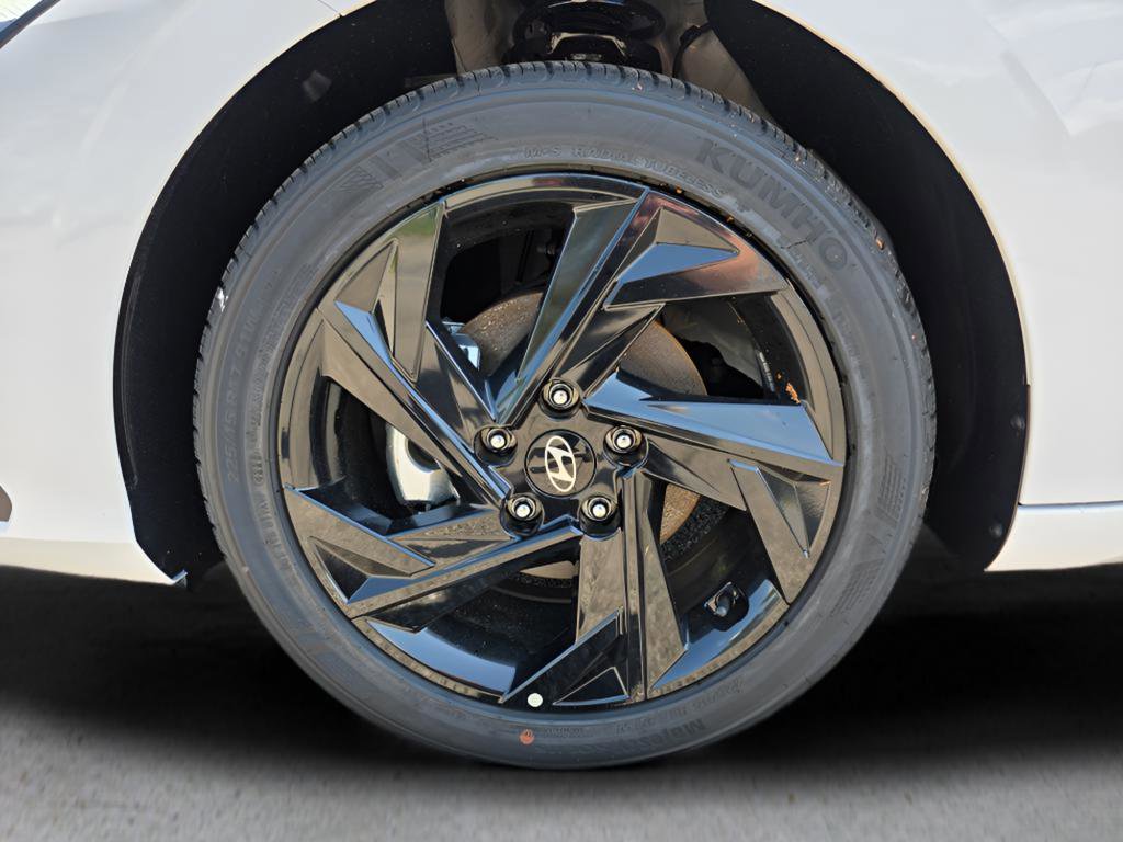 New 2026 Hyundai Elantra Sport FWD image 10